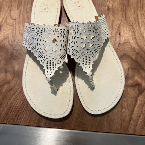 Tory Burch White Leather Sandals - Picture 1 of 5
